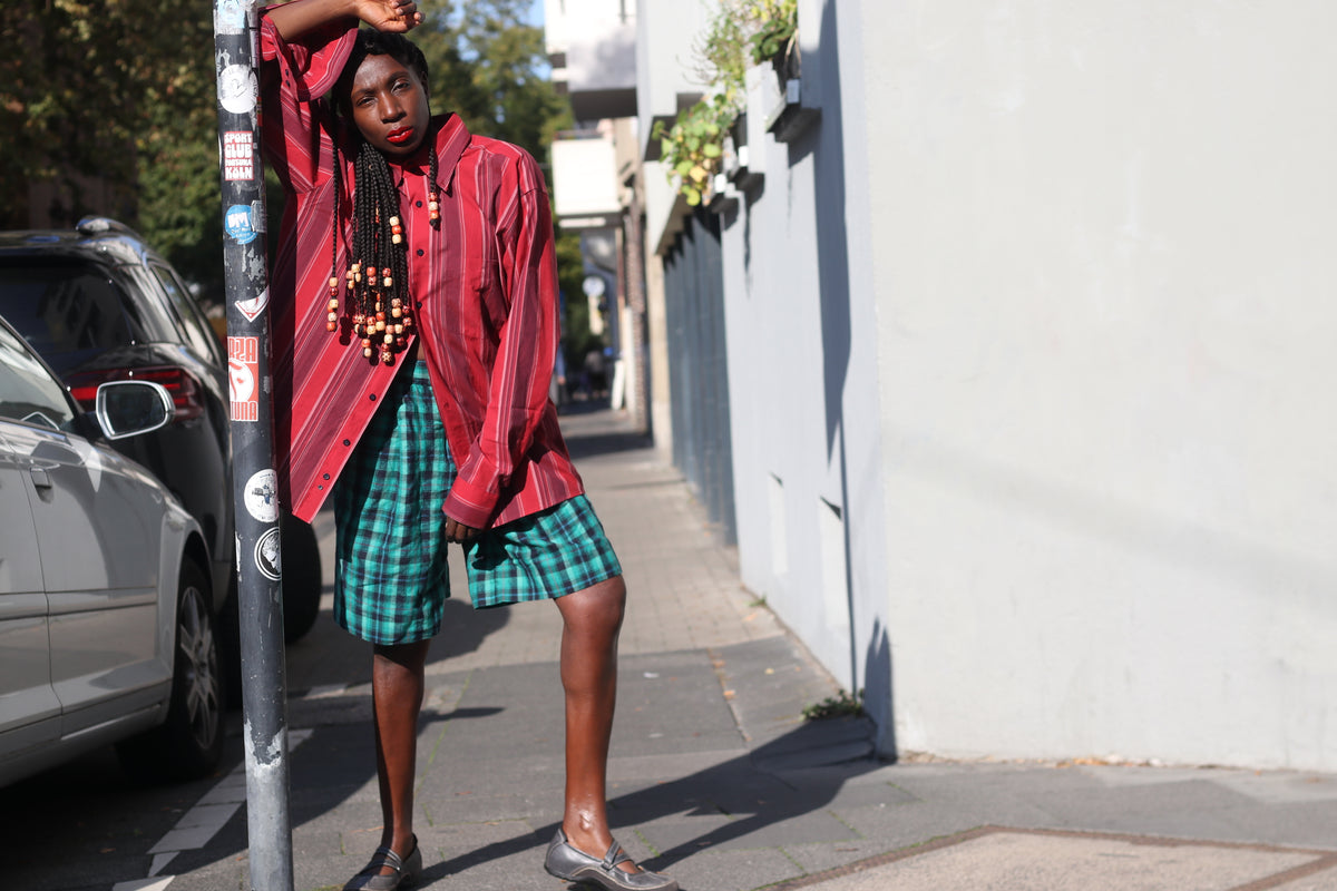 Plaid Shorts | Vintage 90s Green Culottes | High Waist Bermuda Fits XS TO S