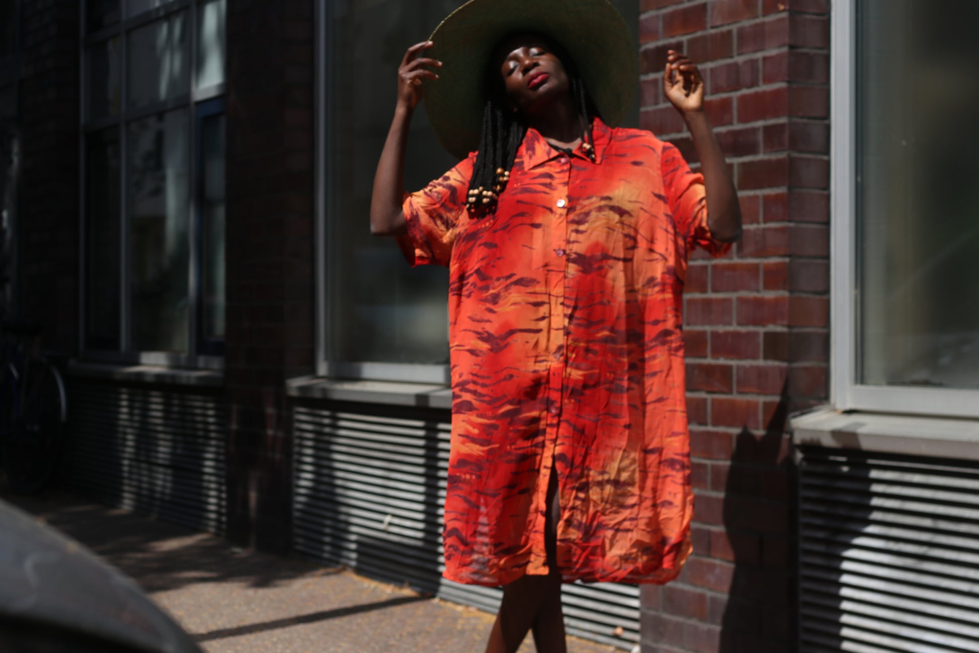 Vintage 90s Abstract Print Viscose Shirt Dress in Orange & Red