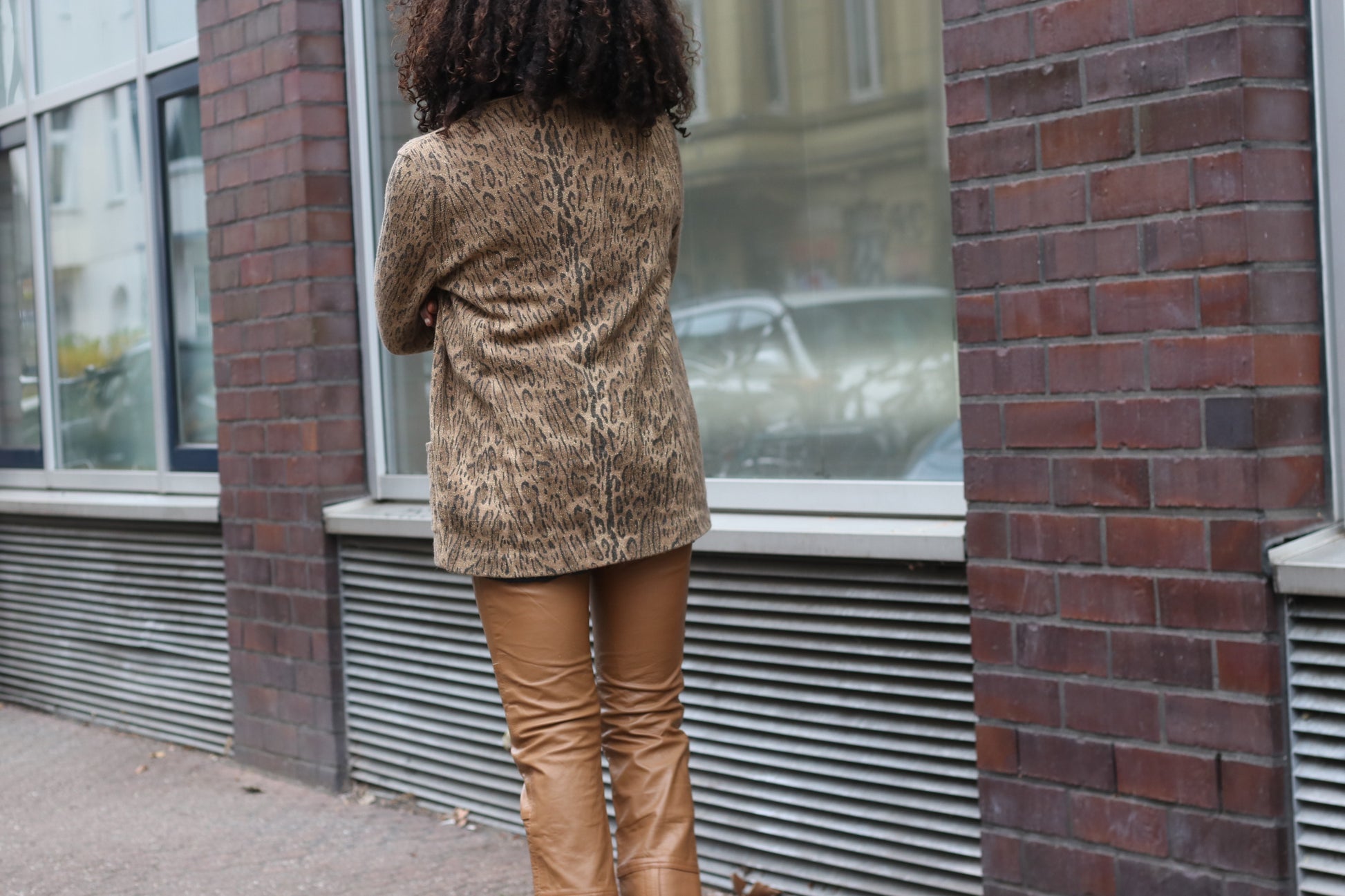 Vintage 70s Tan Brown Leather Trousers - Slim Fit Pants Size 27