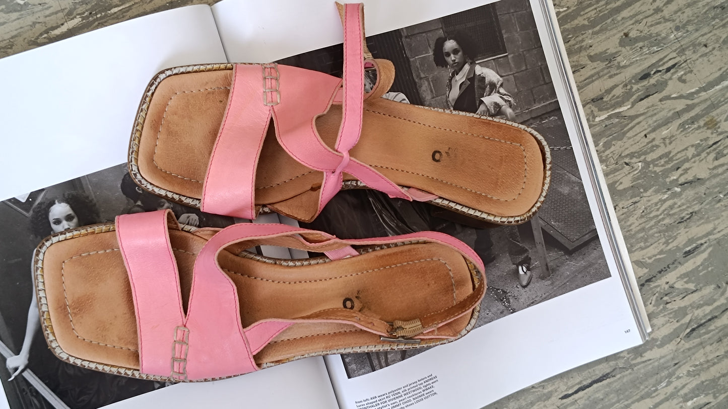 Vintage Pink Leather Sandals Size EU38