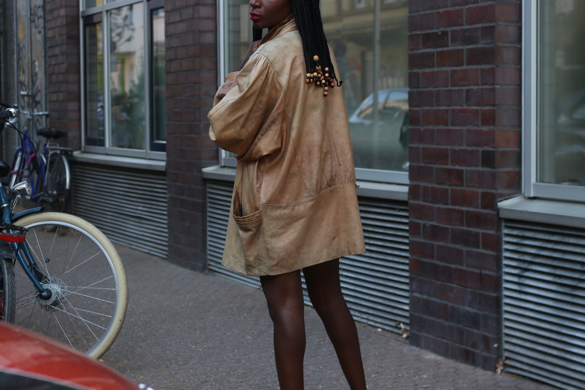 Vintage 80s Distressed Tan Leather Blazer | Oversized 90s Style