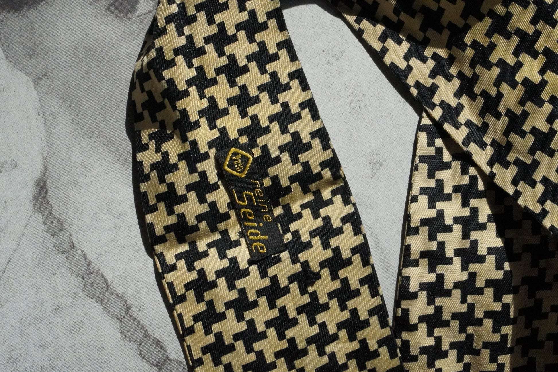Vintage Silk Scarf Houndstooth Neck Head Scarf Black Beige Reine Seide 1980s