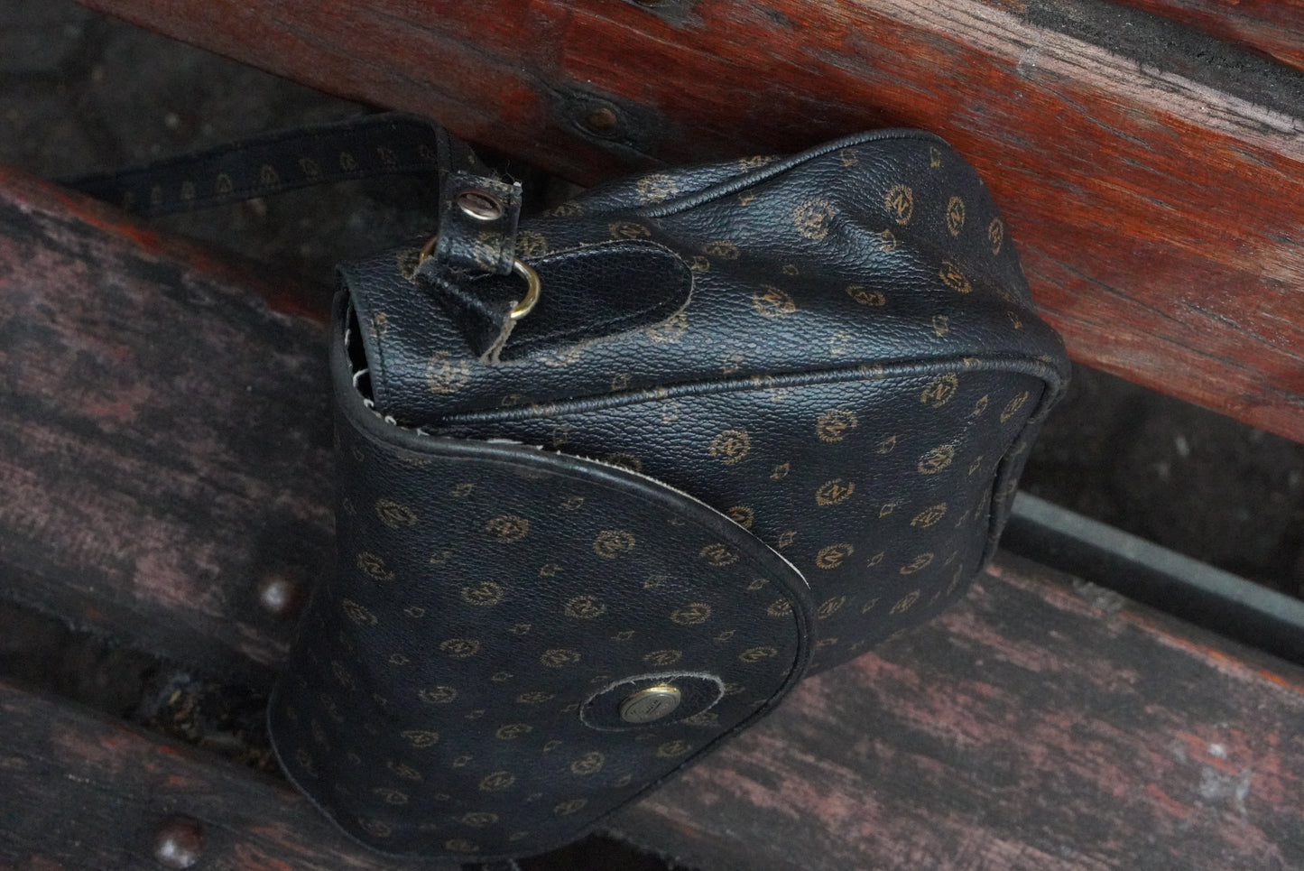 Maiani Vintage 80s Monogram Crossbody Bag - Made in Italy