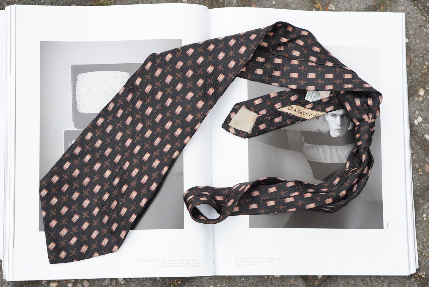 Joseph Abboud Vintage Silk Tie 90s Geometric Brocade Italian Made Mens Necktie