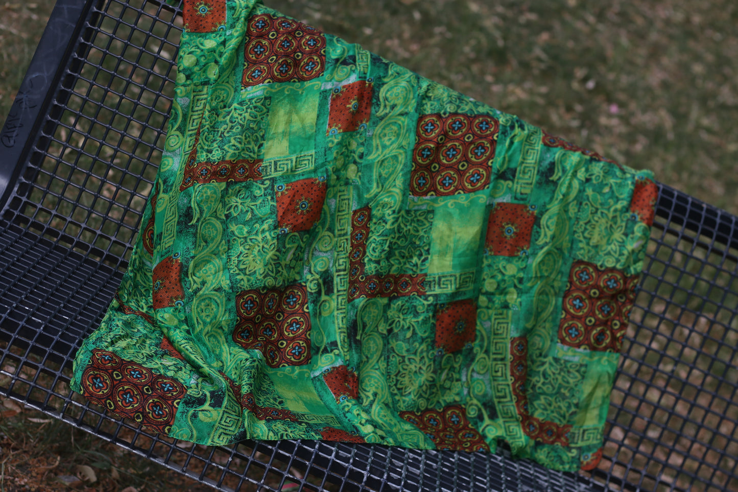 Vintage 100% Silk Green Scarf - Retro Patterned Head Wrap Bandana
