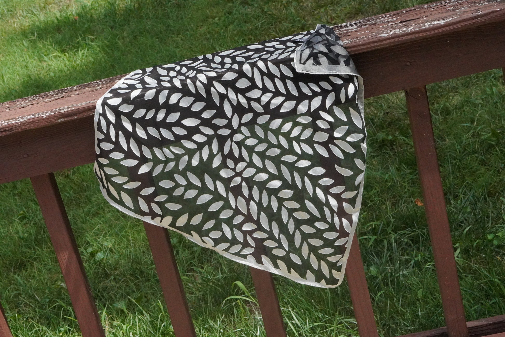 Vintage 90s Sheer Black Silver Leaf Scarf - Metallic Head Scarf