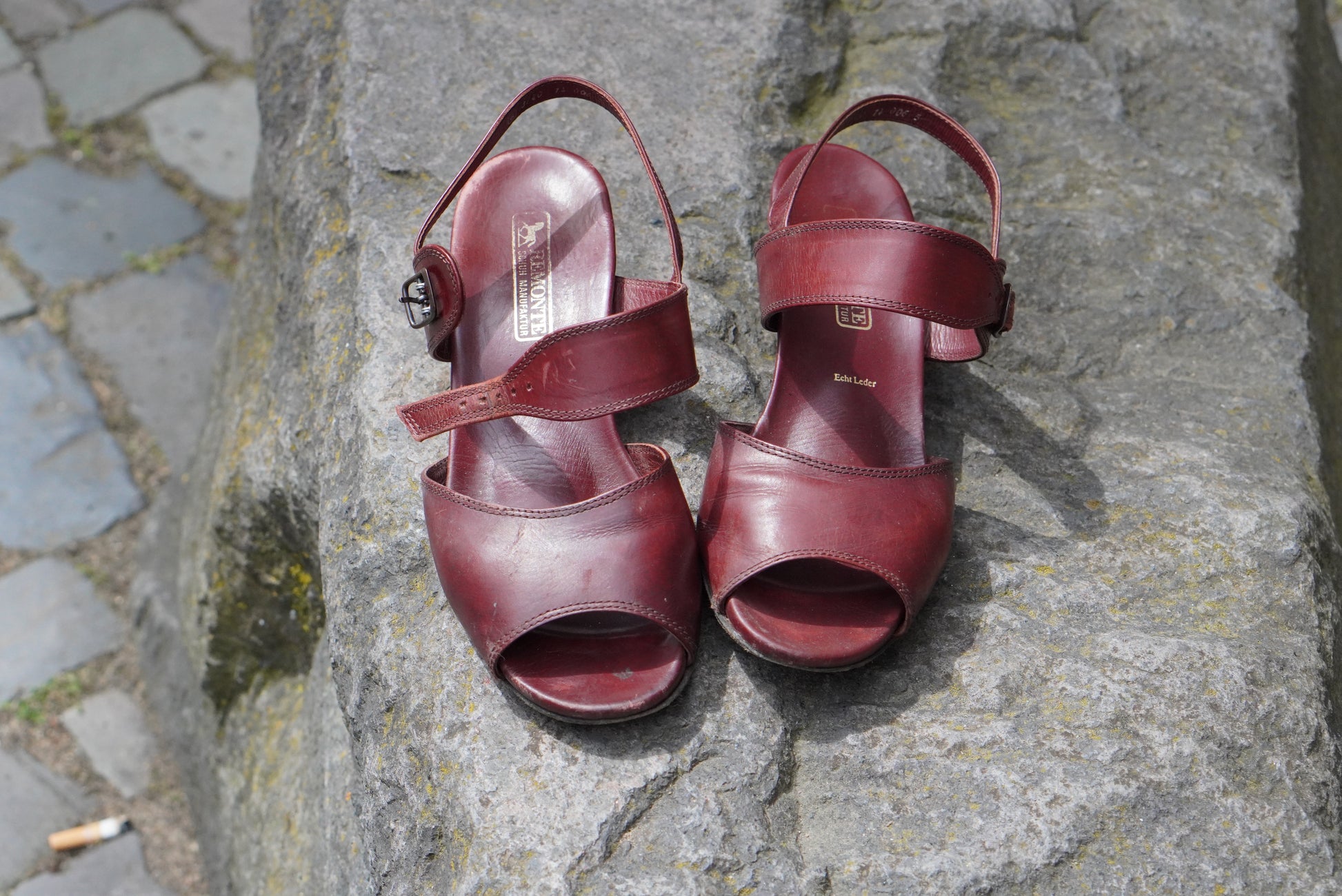 Remonte Vintage 90s Maroon Leather Sandals Block Heel Slingback Open Toe Mule 6
