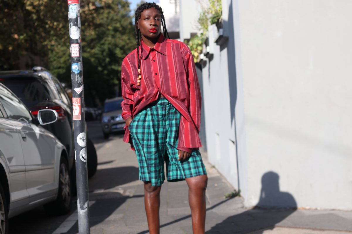 Plaid Shorts | Vintage 90s Green Culottes | High Waist Bermuda Fits XS TO S
