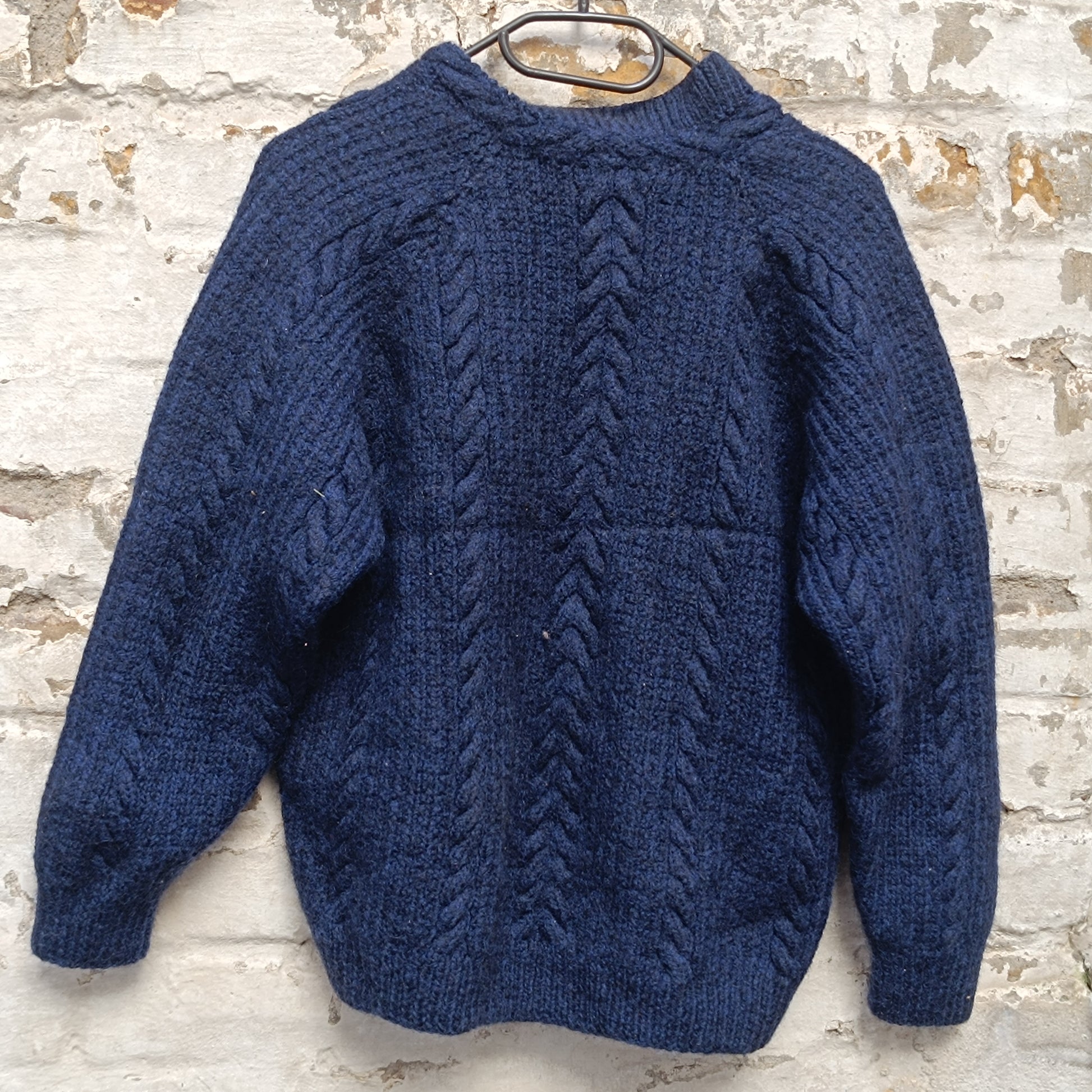 Cable Knit Sweater | Vintage 90s V Neck Jumper | Dark Navy Blue (M)