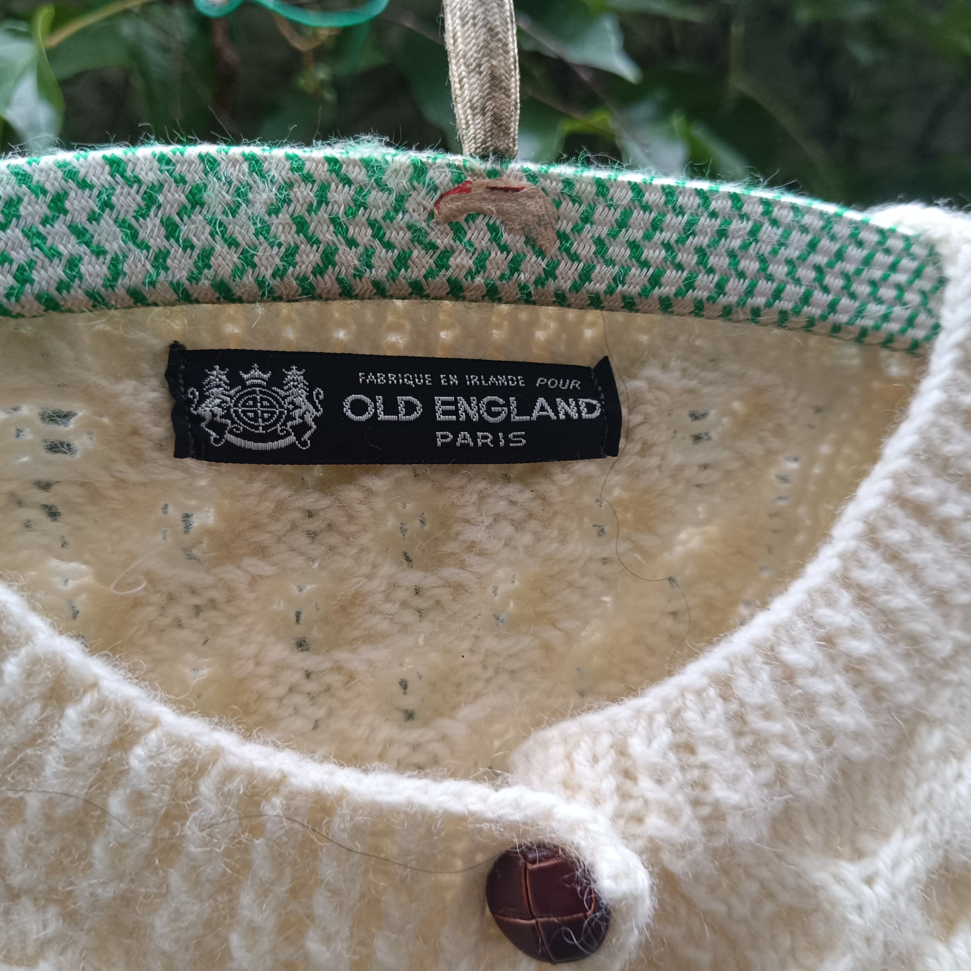 Irish Cable Knit Cardigan - Vintage 1970s Cream Aran Wool - M/L