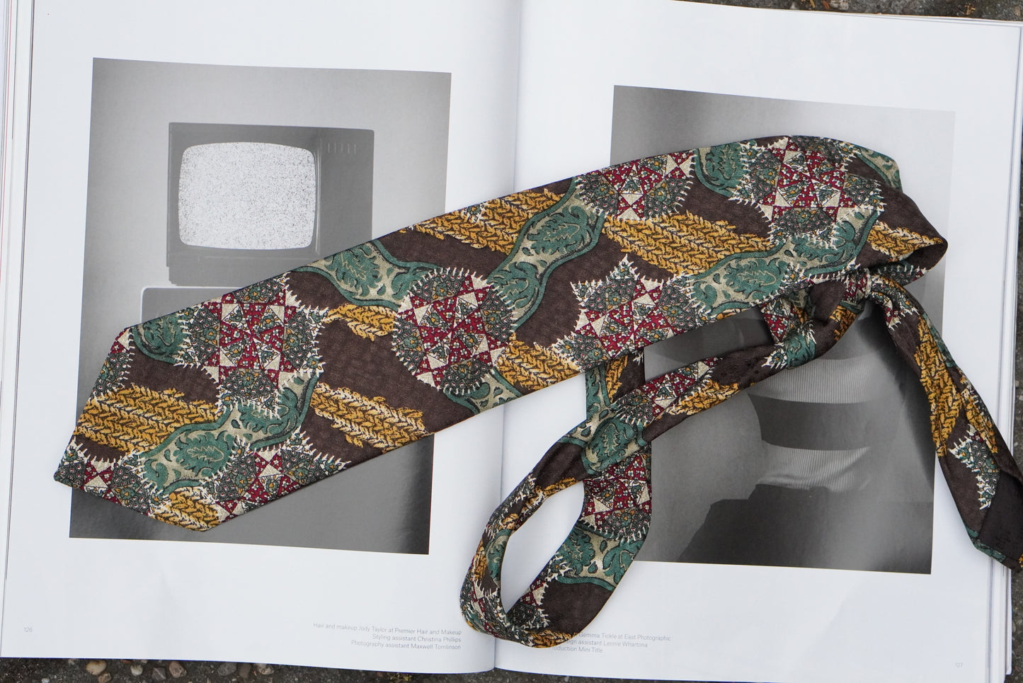 Alpi Vintage 1980s Silk Tie Brown Green Gold Geometric Abstract Mens Necktie