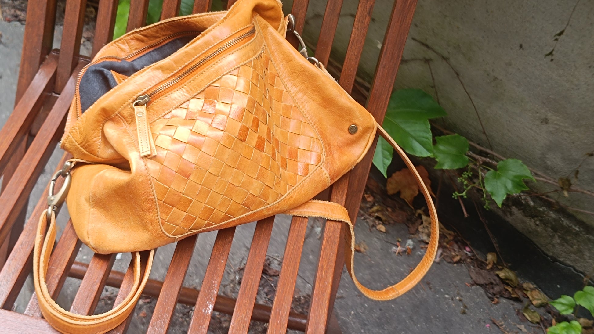 COX Vintage Tan Leather Crossbody Bag Woven Boho Shoulder Purse