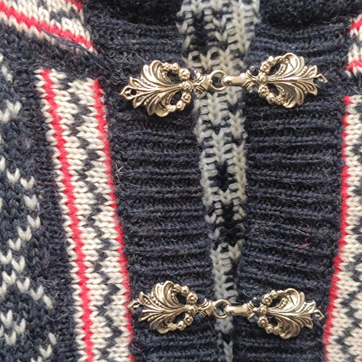 Nordic Knit Sweater | Vintage 90s Wool Blend Jumper | Blue White M