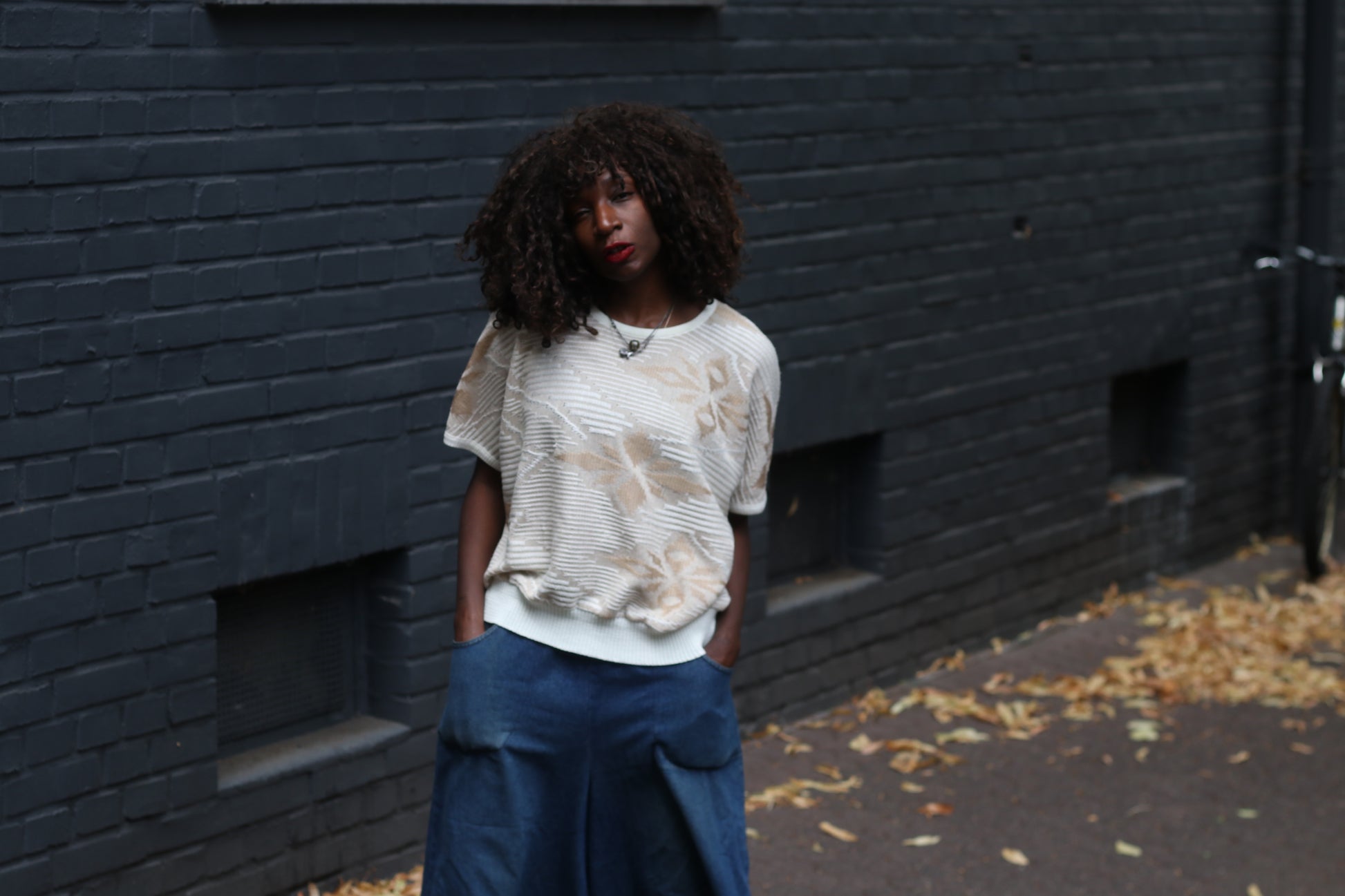 Vintage Short Sleeve Knit Top - 80s Textured Cream Sweater S/M
