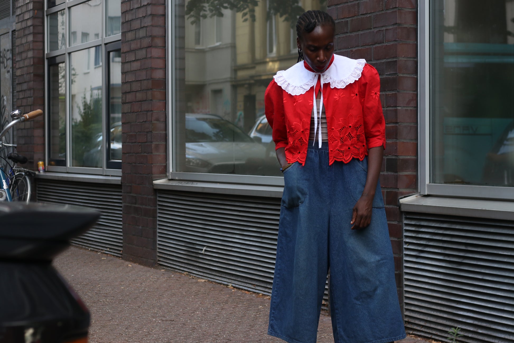 Vintage 80s Red Broderie Anglaise Cropped Jacket | Eyelet Blouse