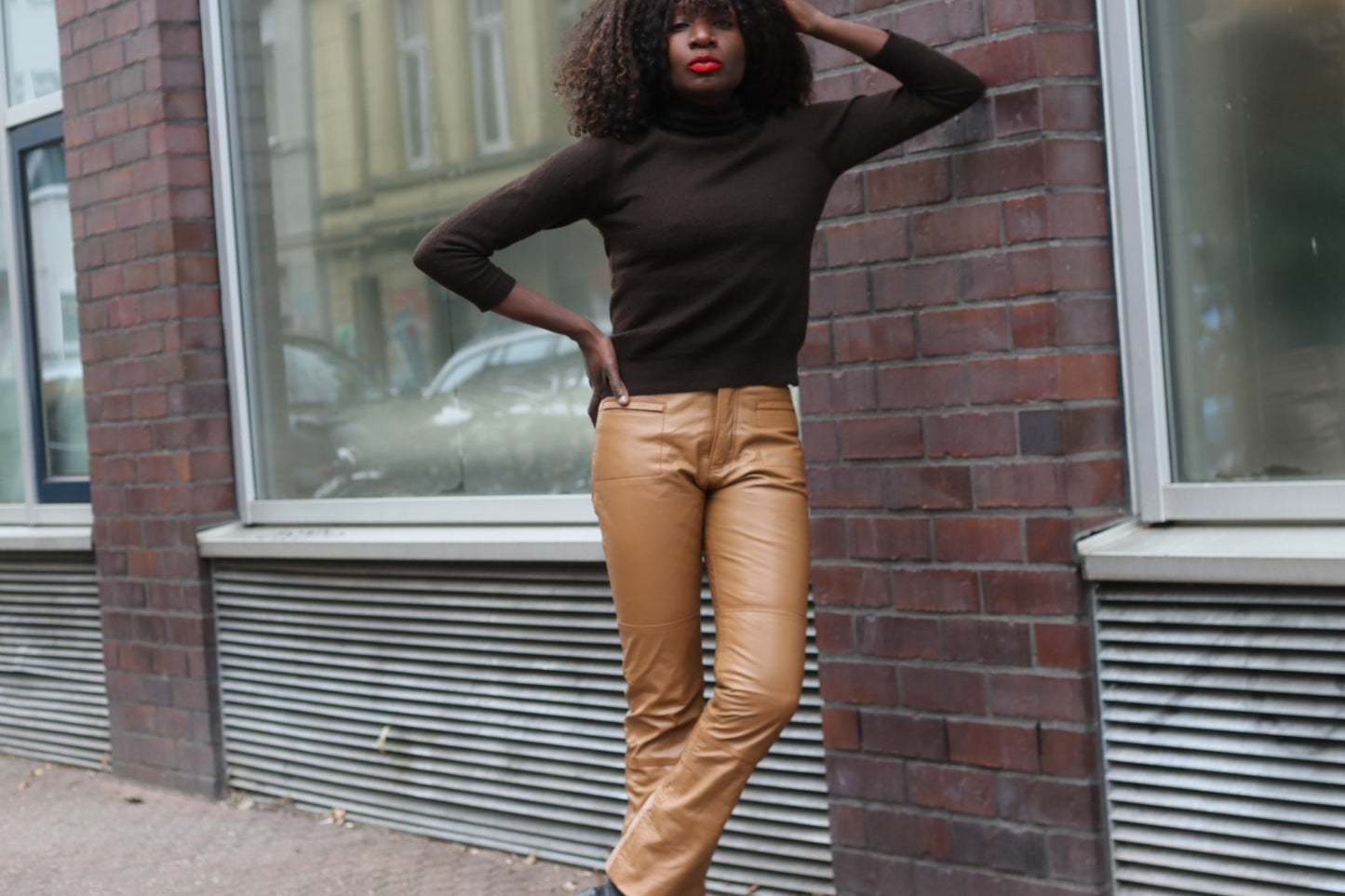 Vintage 70s Tan Brown Leather Trousers - Slim Fit Pants Size 27