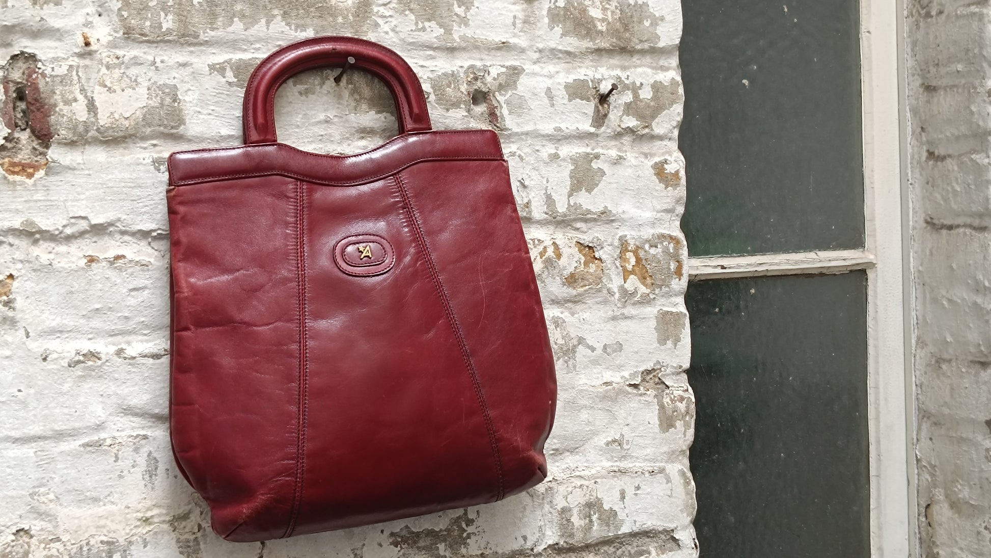 Vintage Etienne Aigner Burgundy Leather Handbag 70s Oxblood Tote Top Handle Bag