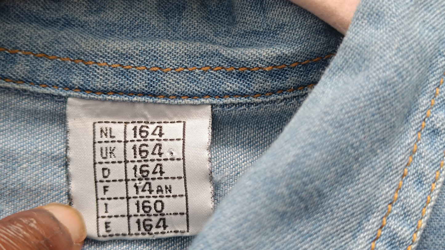Vintage 90s Light Wash Denim Shirt Western Long Sleeve Blue Jean Button Up Top
