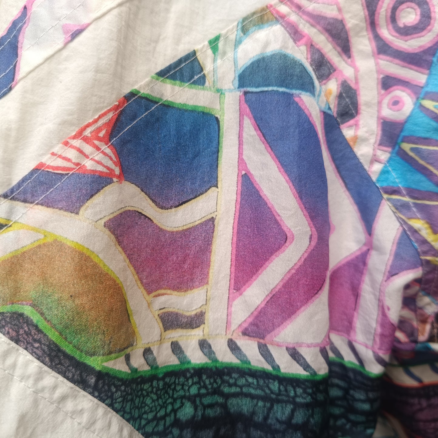 80s Vintage Track Jacket - Abstract Pattern White Windbreaker | M/L
