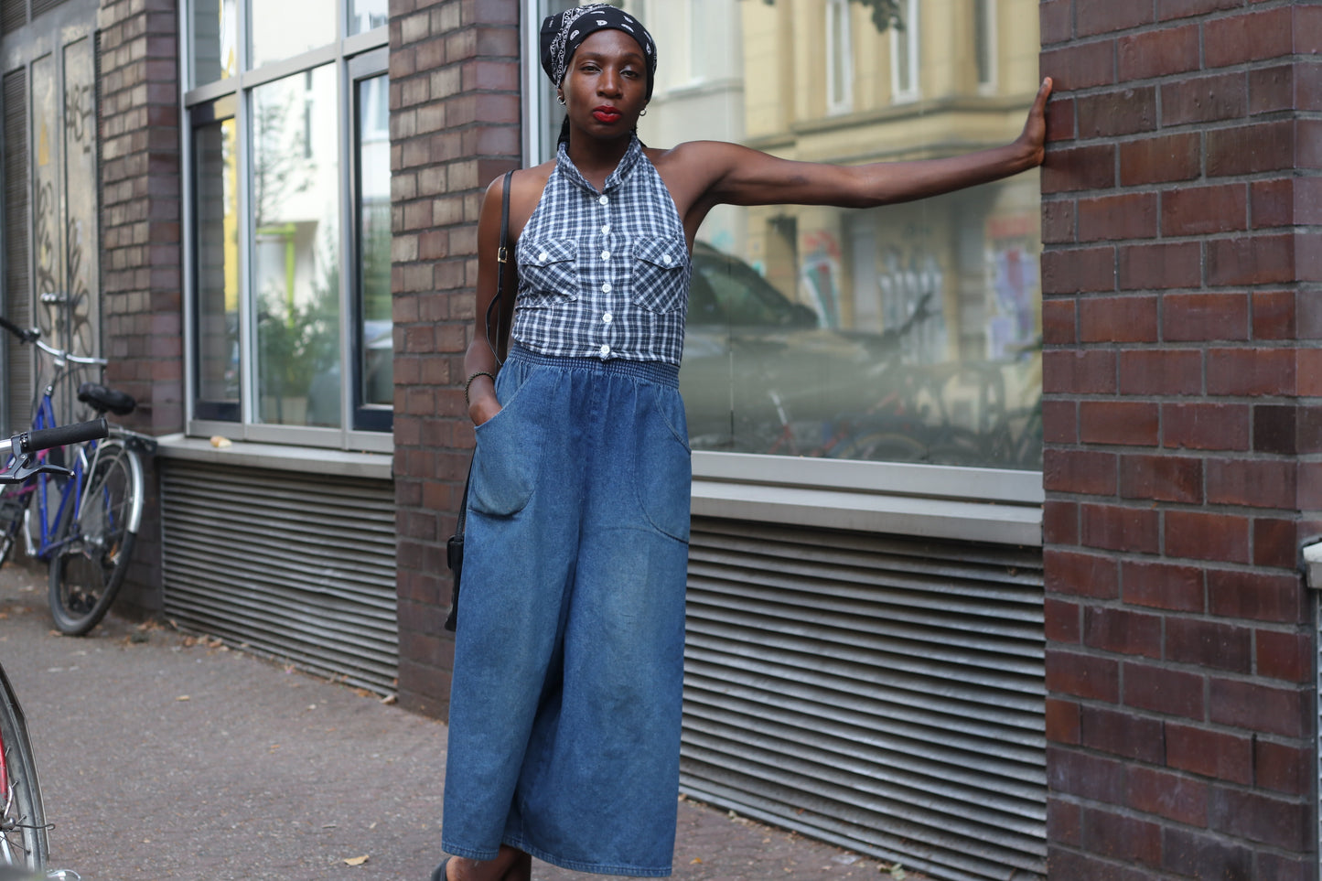 3 Suisses Vintage Halter Top - 90s Y2K Plaid Crop Blouse