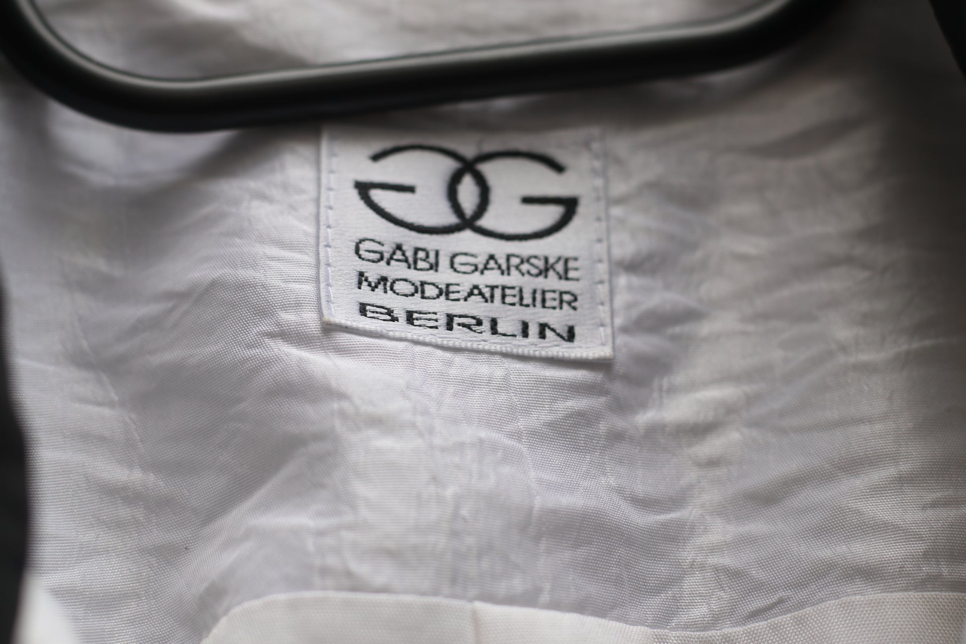 Gabi Garske Vintage 1980s White Crinkle Blazer Berlin Designer Avant Garde Jacket