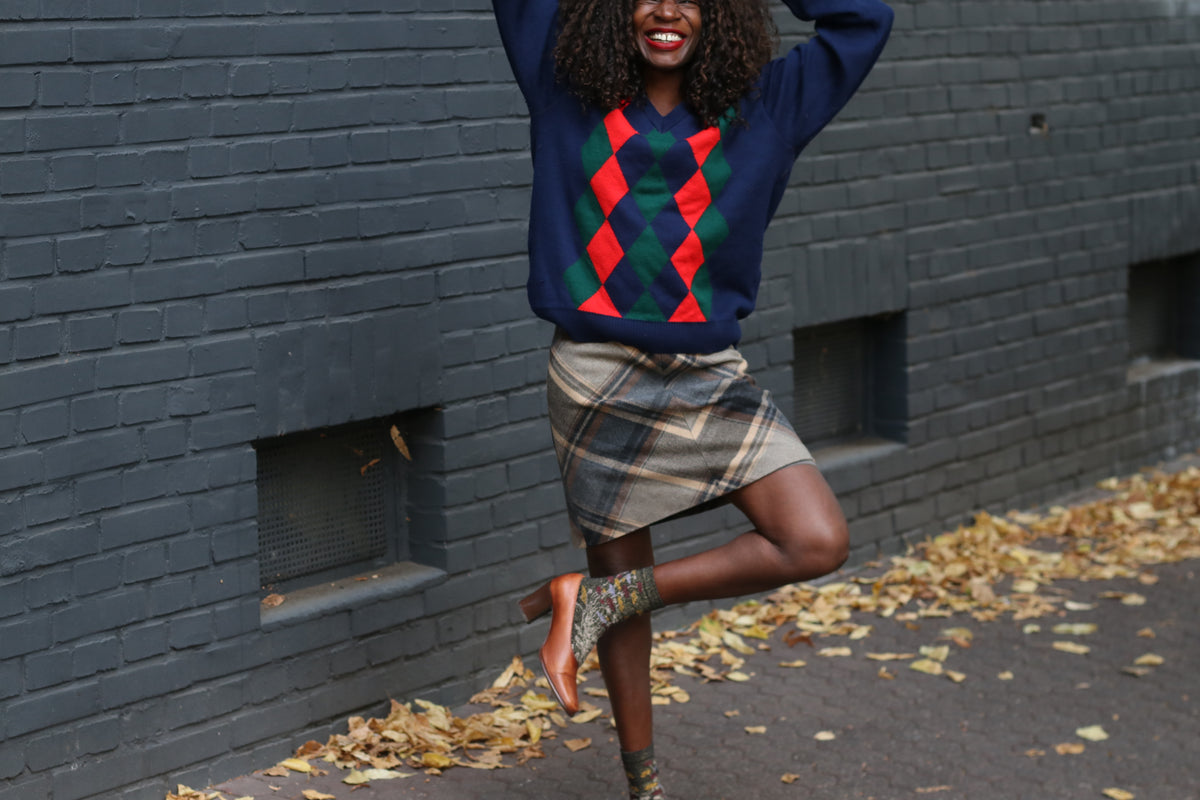 Plaid Wool Mini Skirt | Vintage 90s Brown Tartan A-Line | Size S