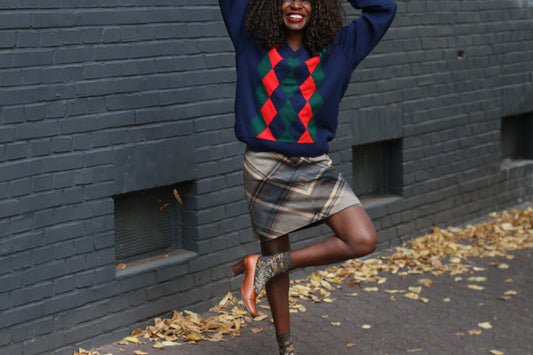 Plaid Wool Mini Skirt | Vintage 90s Brown Tartan A-Line | Size S