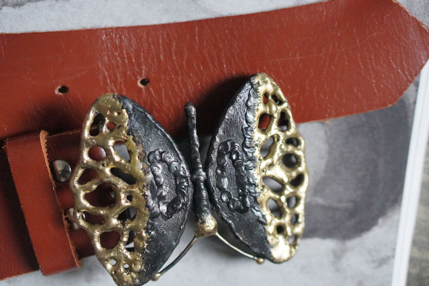 Vintage Butterfly Leather Belt | 80s Cognac Brown Statement Belt M/L