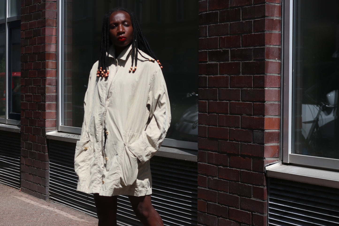 Krizia Vintage 80s Beige Trench Coat Drawstring Lightweight Parka Jacket