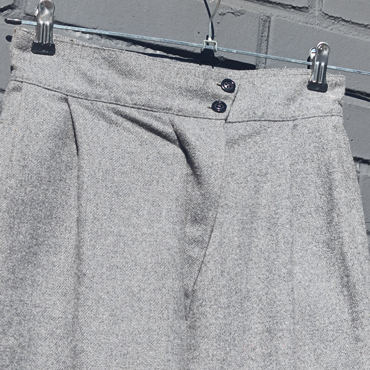 Vintage Grey Pleated Wool Trousers | High Waist Tapered Pants S