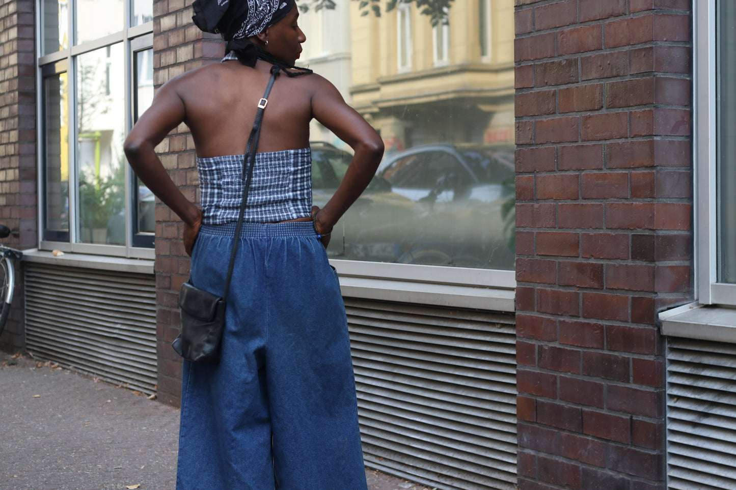 3 Suisses Vintage Halter Top - 90s Y2K Plaid Crop Blouse