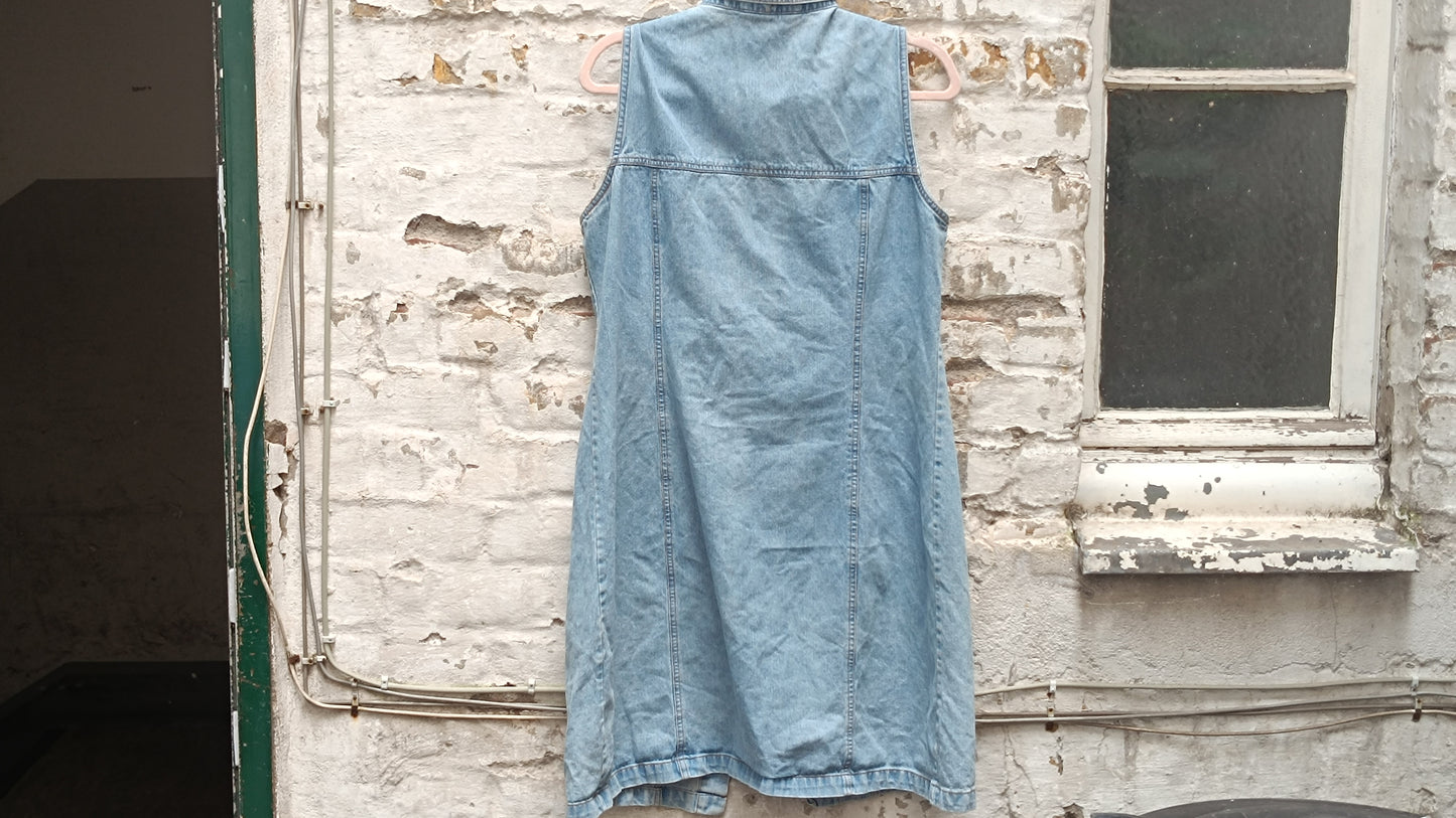 Vintage 90s Denim Dress Sleeveless Light Wash Jean Midi Snap Button Coat Dress