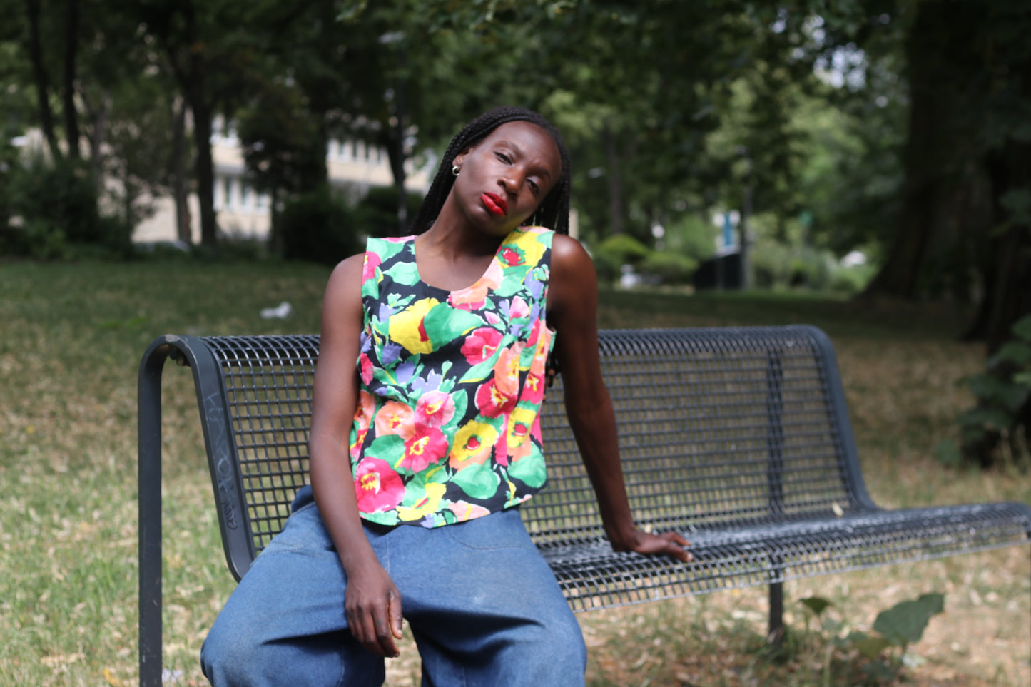 Vintage 90s Painterly Floral Sleeveless Cotton Top