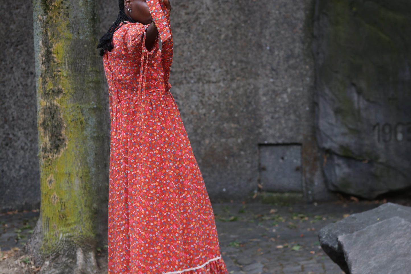 Candi Jones Vintage 70s Floral Ditsy Prairie Boho Maxi Dress | M/L