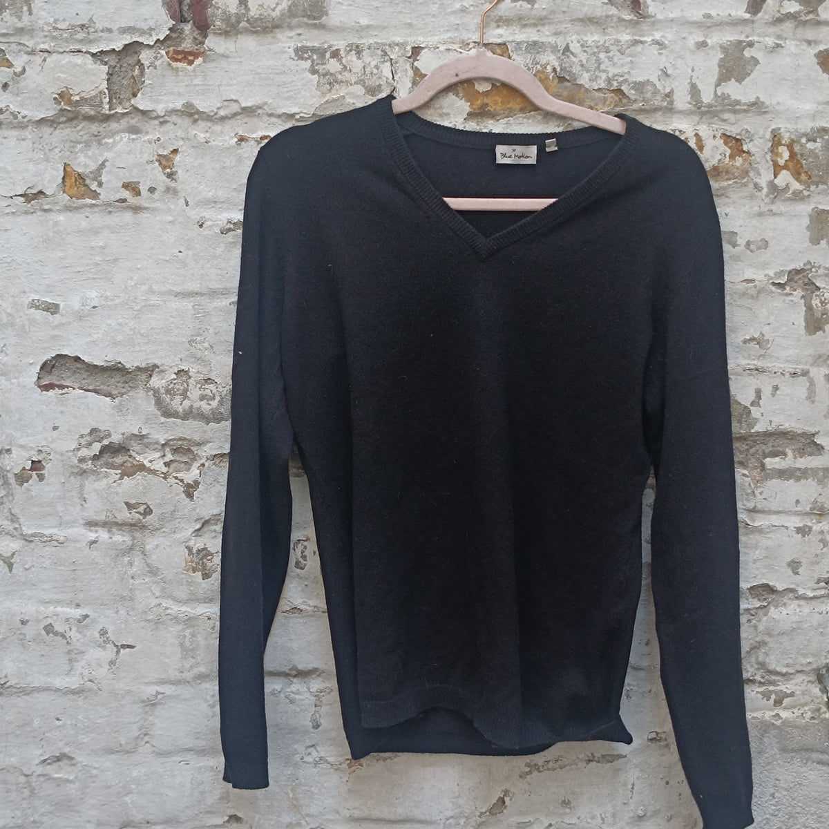 Silk Cashmere Jumper | Vintage Black V Neck Pullover Knit Sweater | M