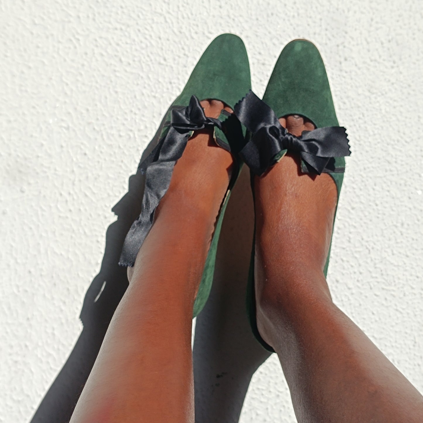 Vintage BALDAN Italy Suede Pumps Green 60s 70s Kitten Heel Ribbon Bow Shoes
