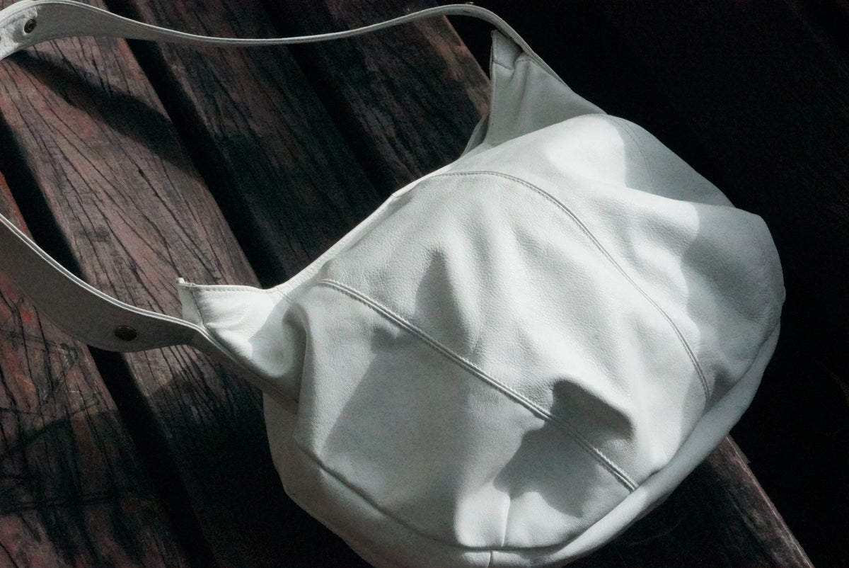 Leather Hobo Bag - Vintage 80s Off White Slouchy Shoulder Bag