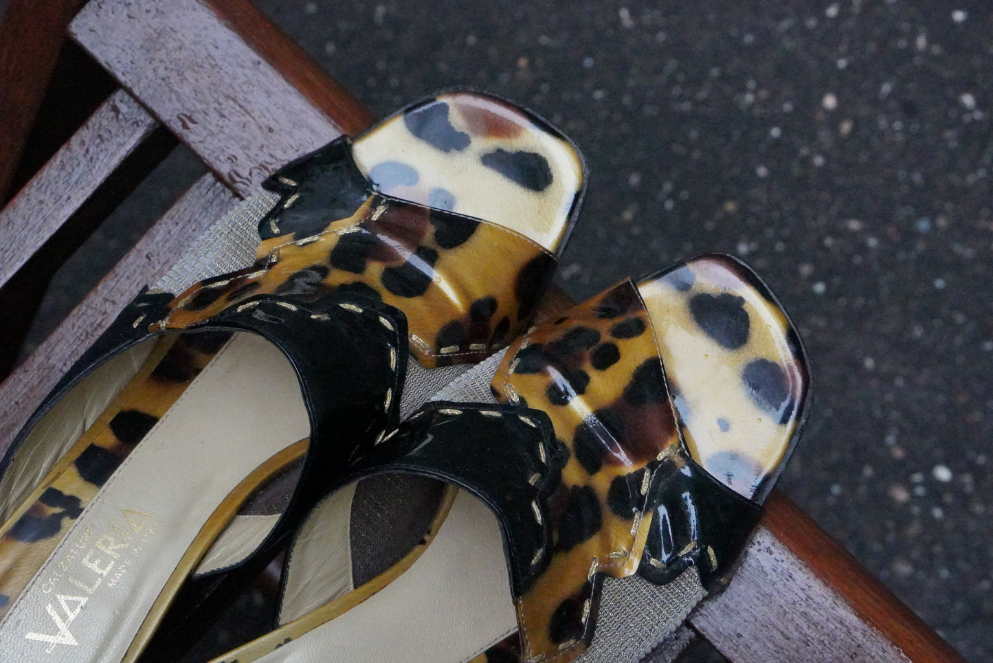 Calzature Valeria Vintage 90s Italian Leopard Print Mules Black Patent Heels 38