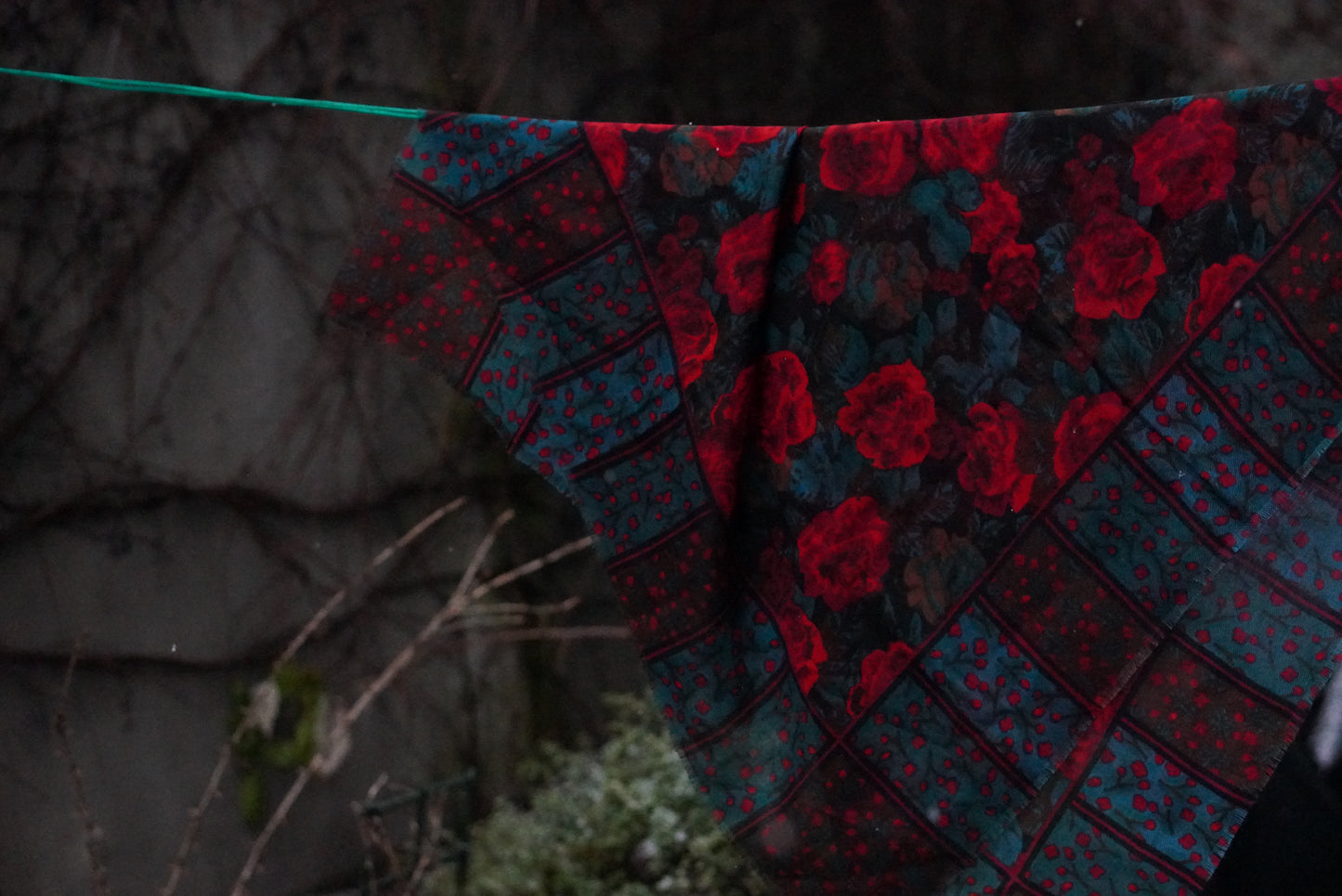 The Heritage Bloom: Vintage Glentex Rose Scarf in Teal & Red