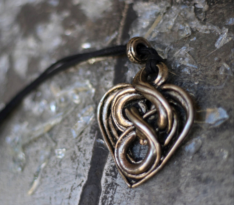 Vintage Folkloric Heart Knot Pendant Necklace