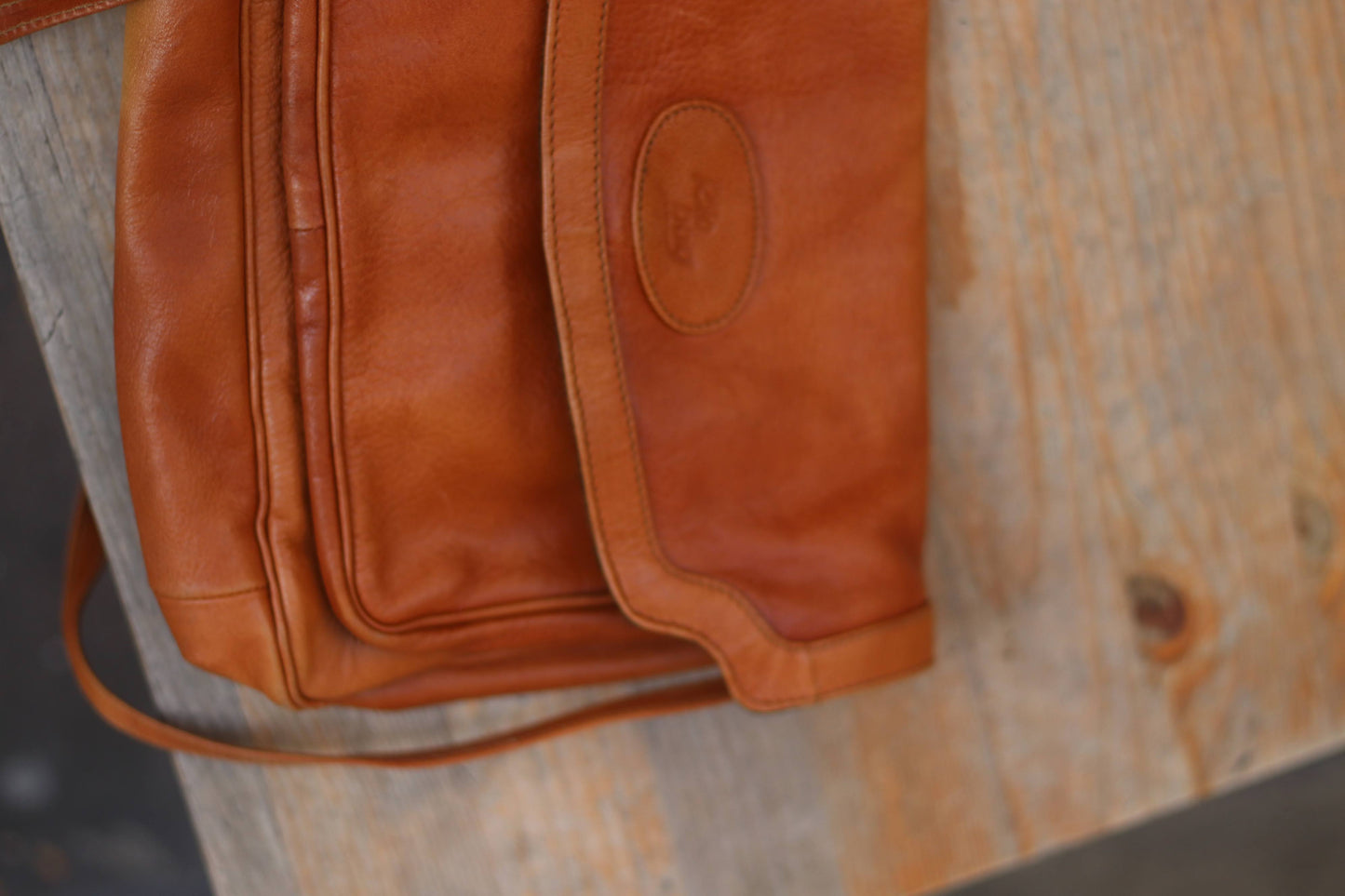 Vintage Brown Leather Handbag| 90s Shoulderbag