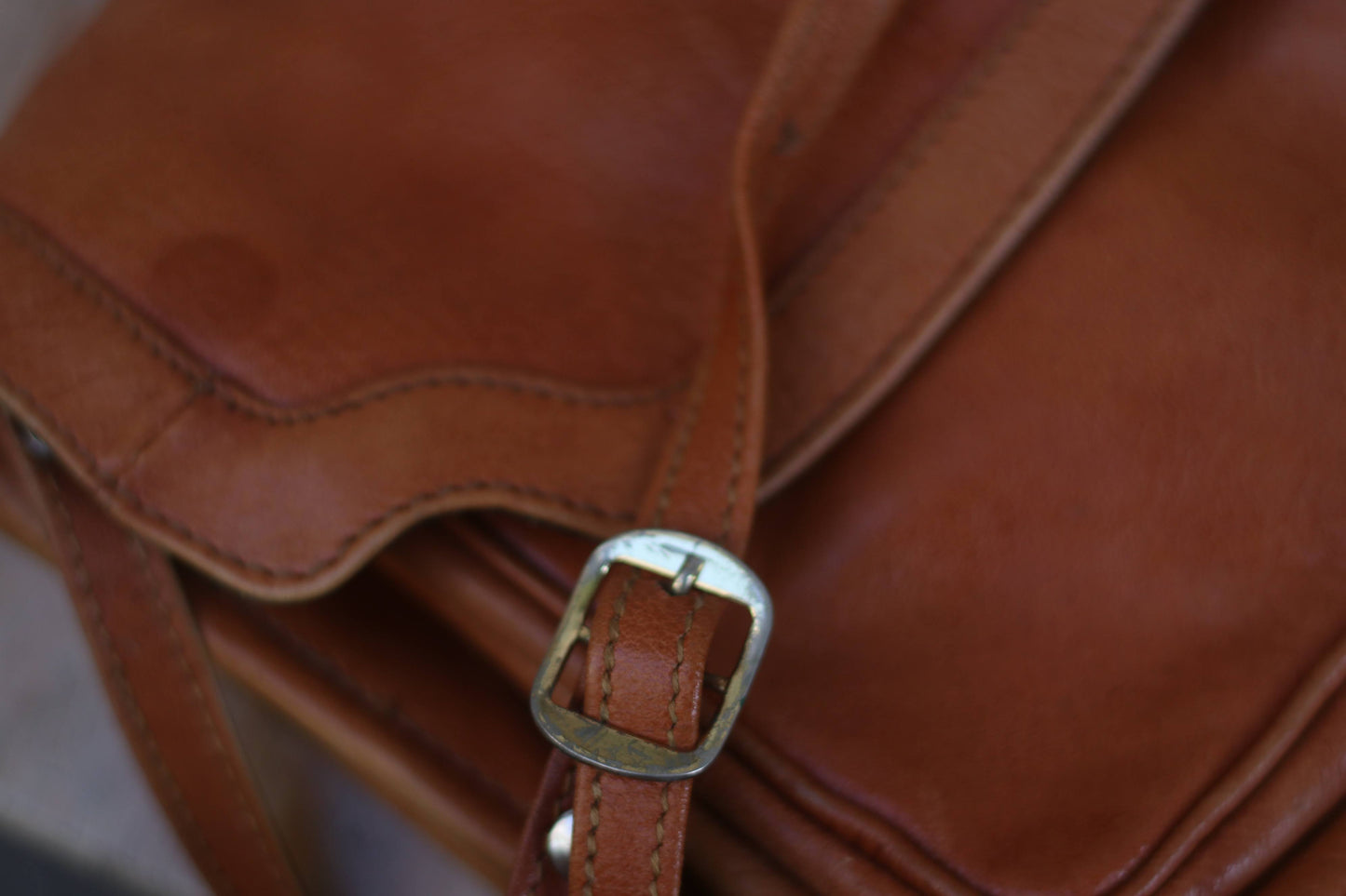 Vintage Brown Leather Handbag| 90s Shoulderbag
