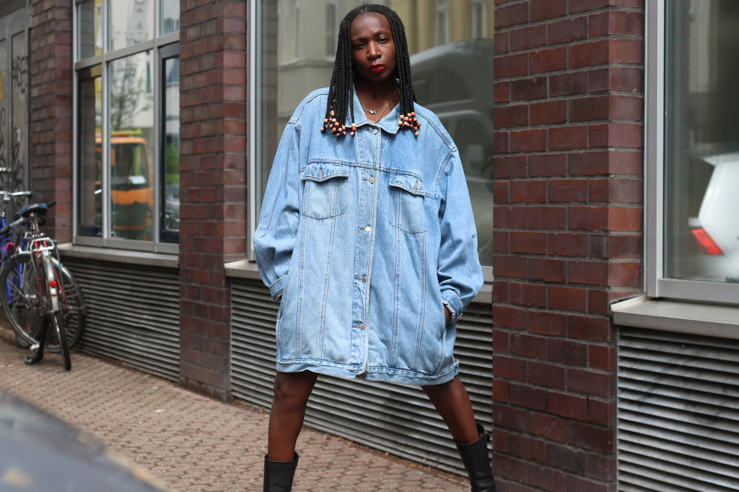 Vintage 90s Oversized Light Wash Denim Jacket - Boyfriend Fit