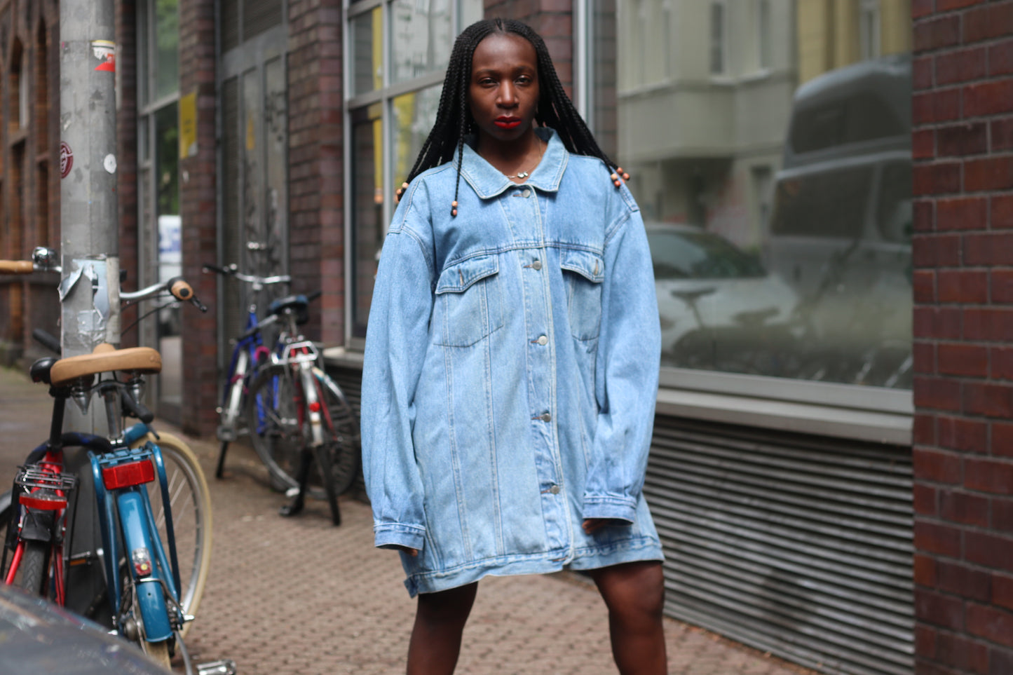 Vintage 90s Oversized Light Wash Denim Jacket - Boyfriend Fit