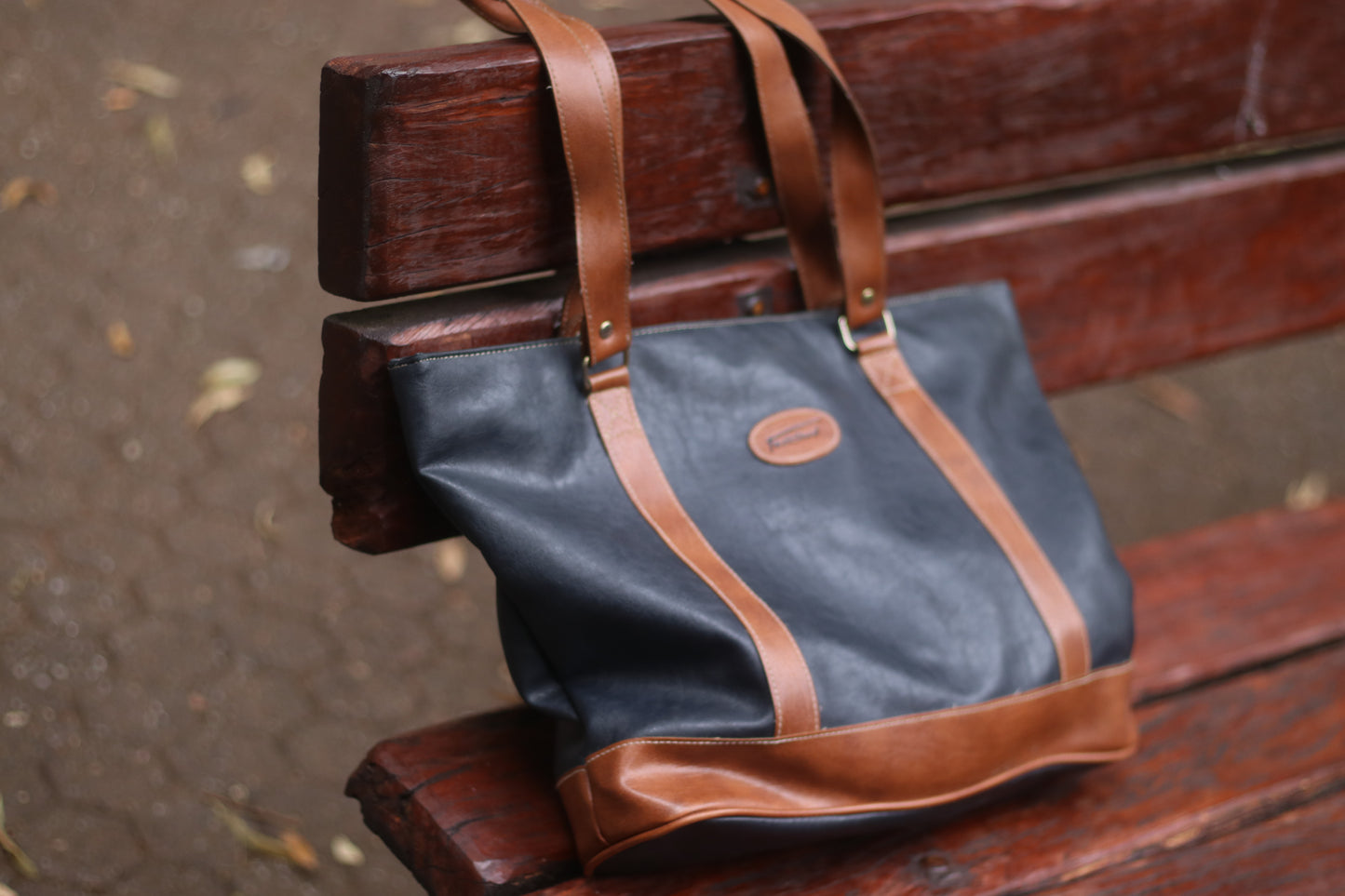 90s Feliciani Leather Bag | Vintage Brown shoulder bag| Women's Minimalism Chic Shoulder bag|