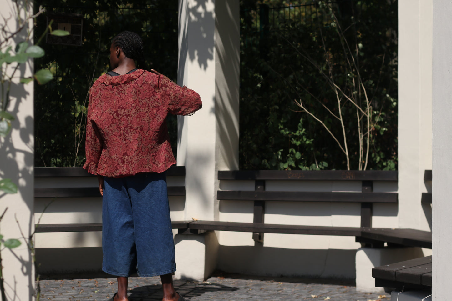 Vintage Silk Paisley Blouse | Plus Size 90s Red Ruffle Top 