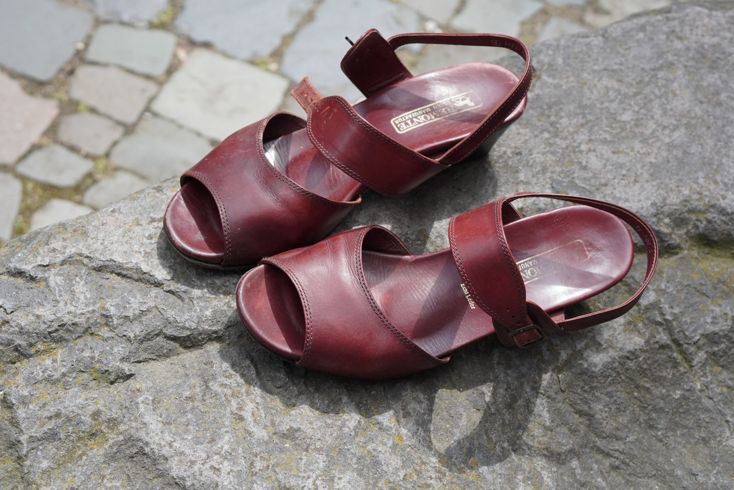 Remonte Vintage 90s Maroon Leather Sandals Block Heel Slingback Open Toe Mule 6