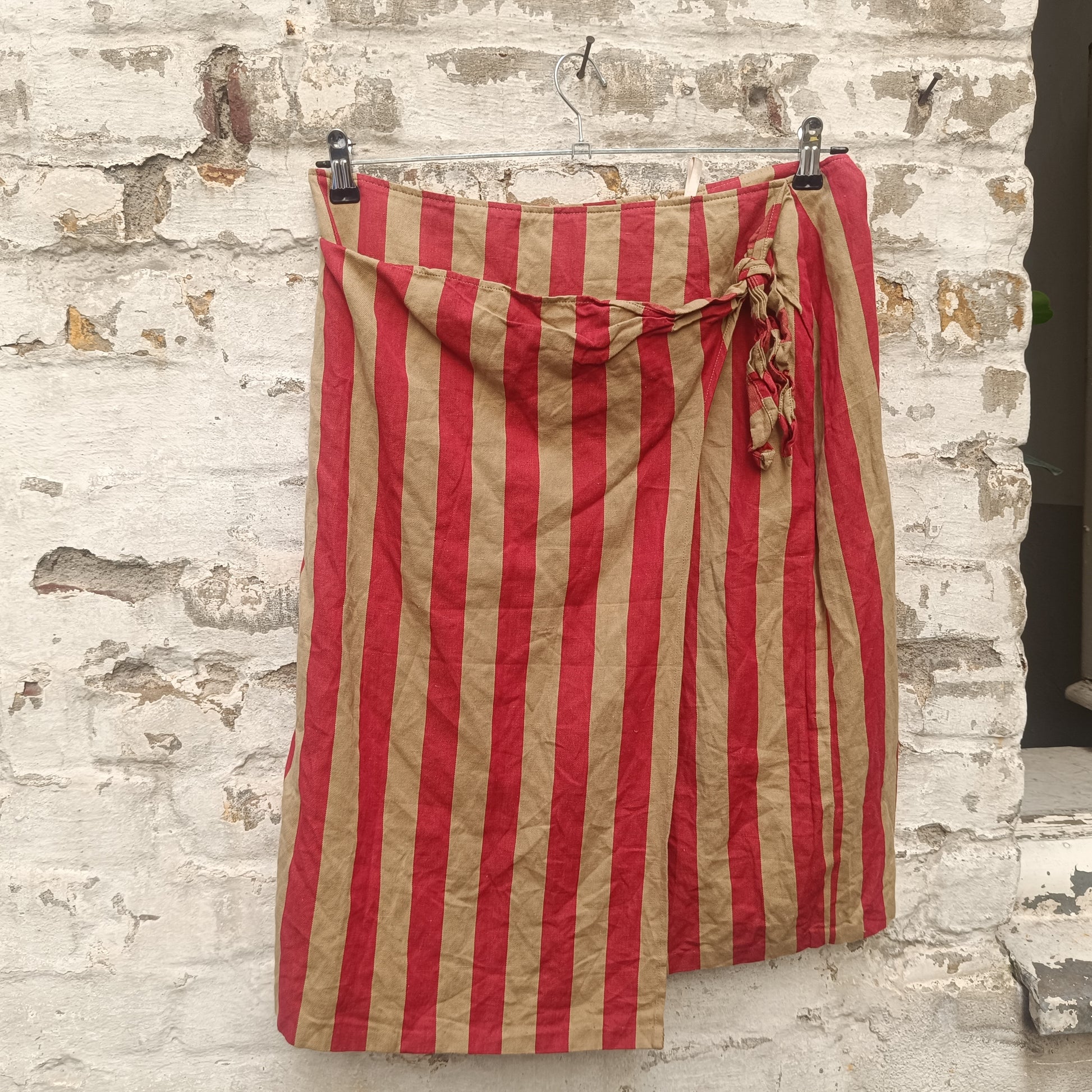 Striped Faux Wrap Skirt | Vintage 90s Red Beige | Size L EU 44