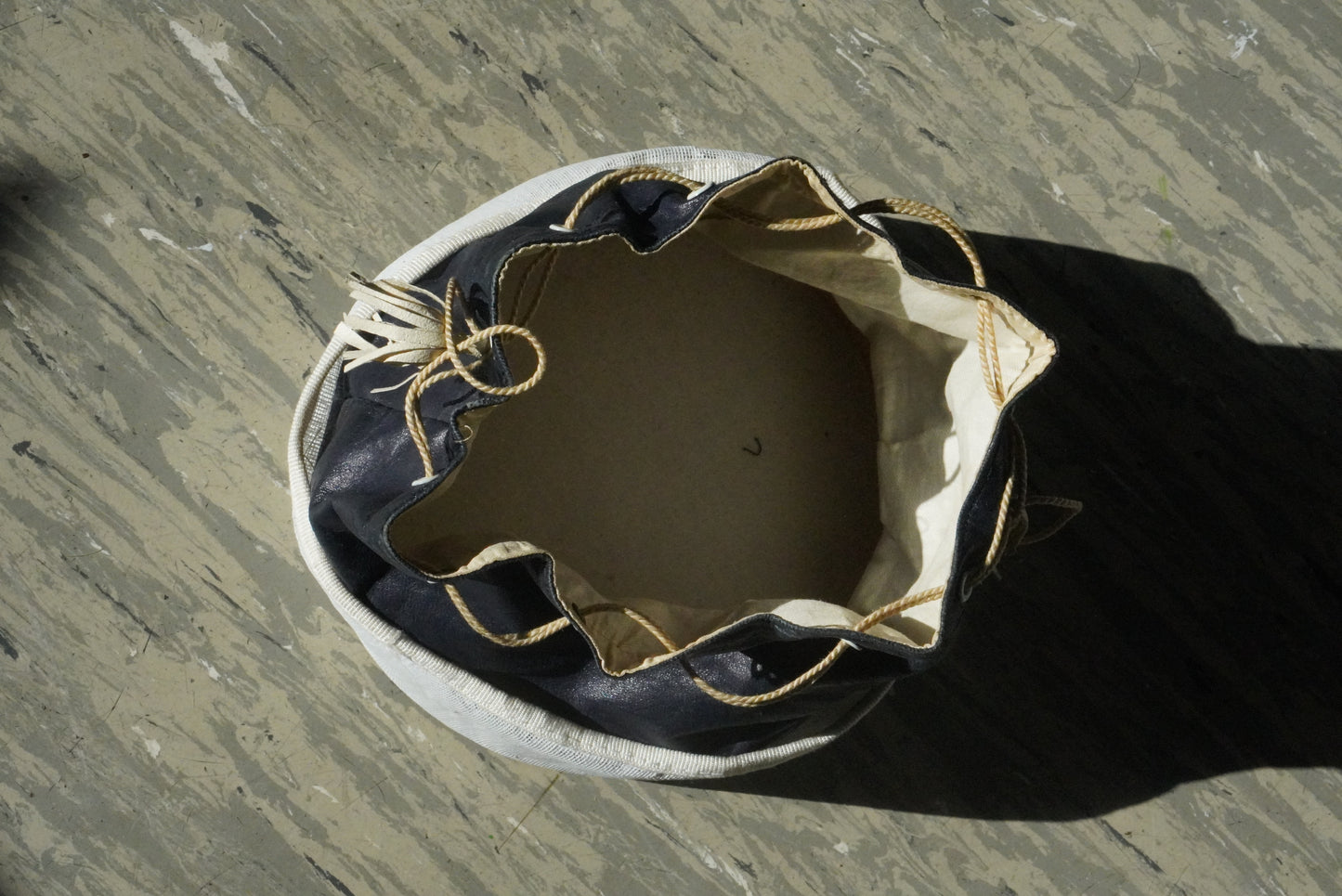 Vintage 70s Navy Leather Bucket Bag | Canvas Base Drawstring Pouch
