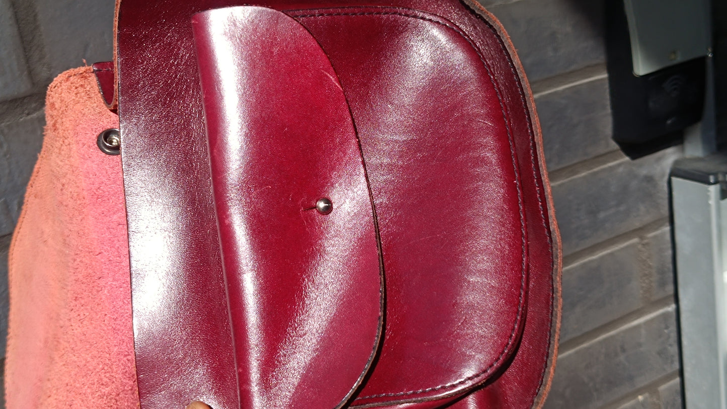 Vintage Red Leather Crossbody Bag - 70s Saddle Shoulder Purse